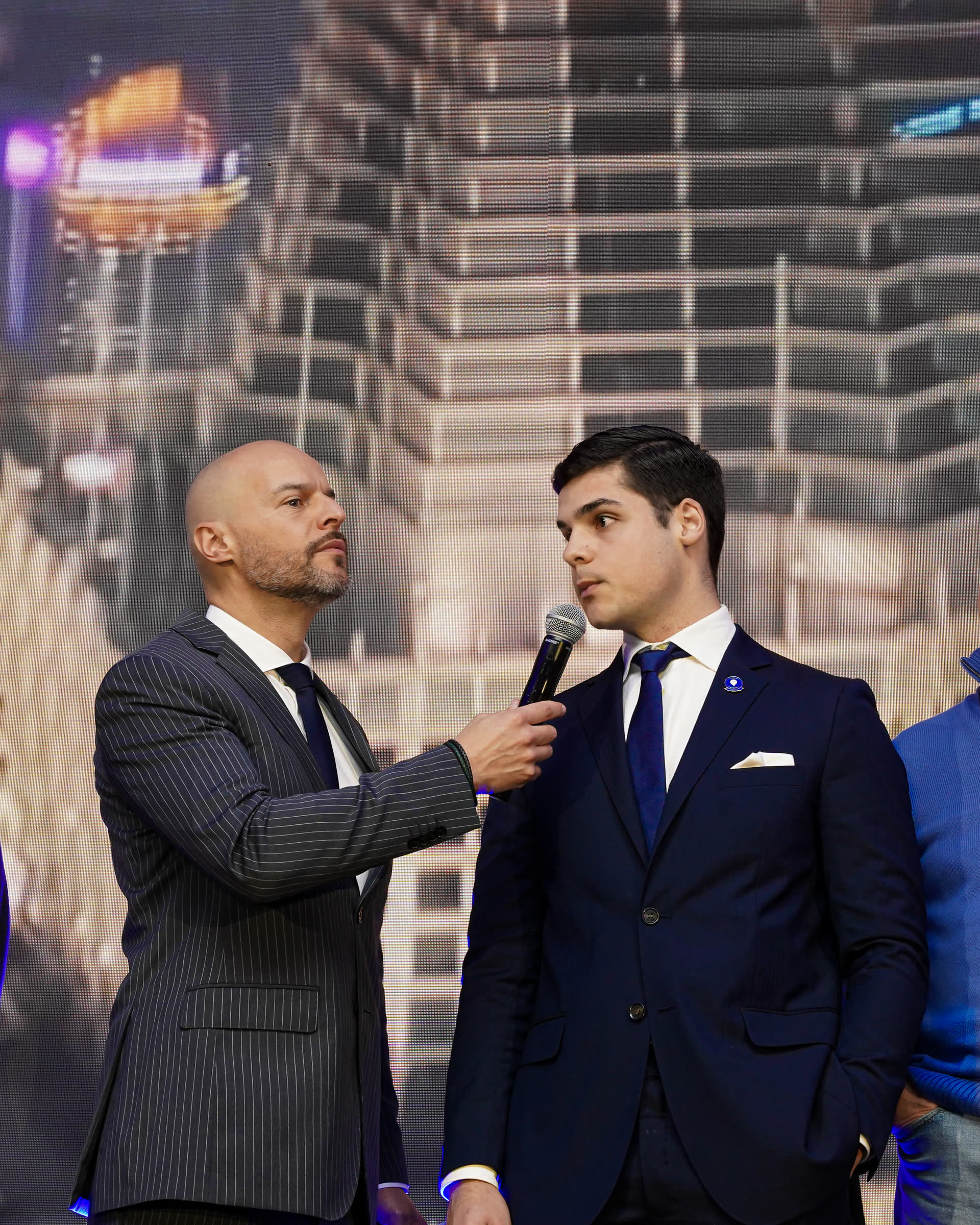 Felipe Dantas no escritório